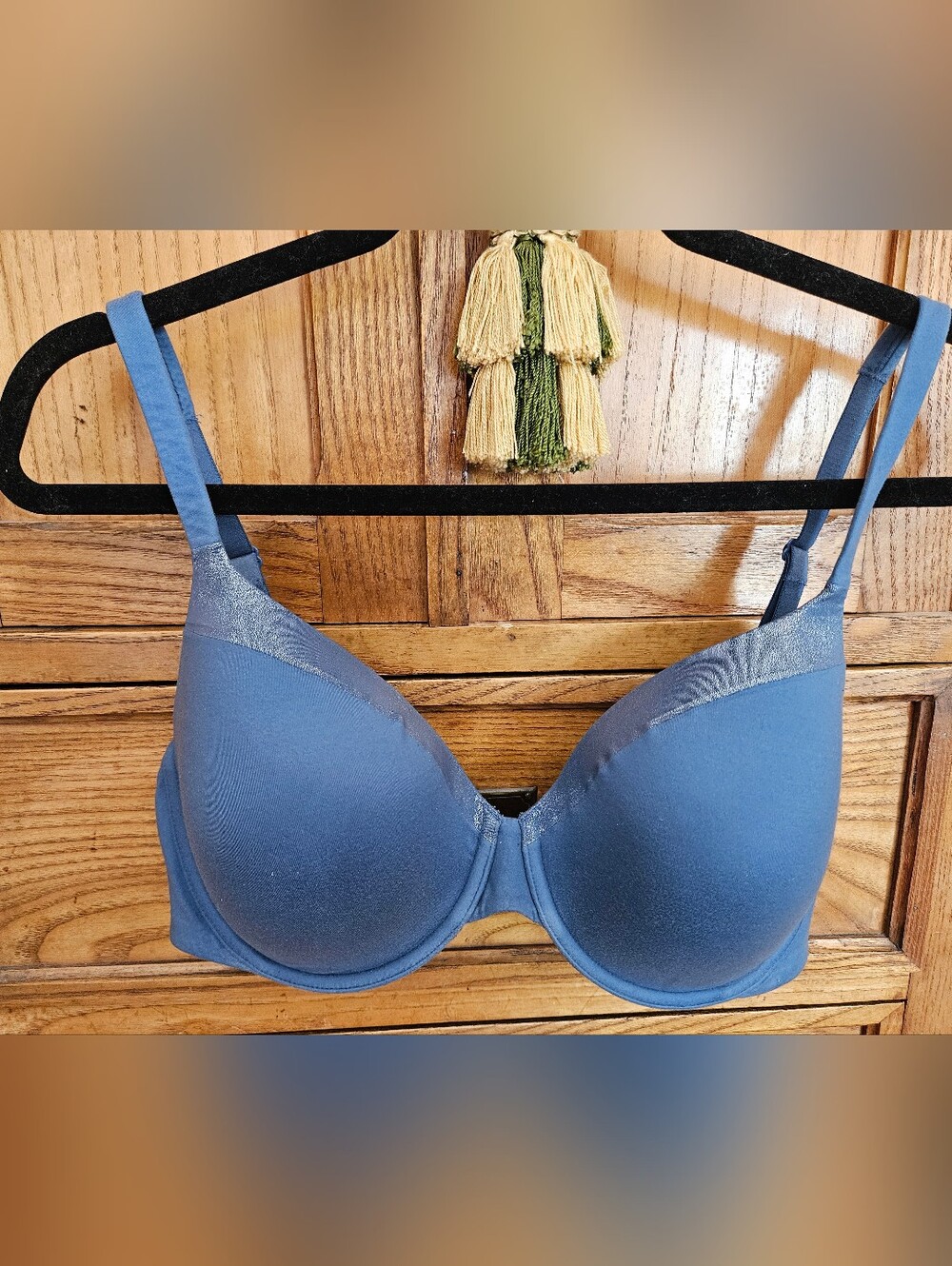 Victoria's Secret Body By Victoria Lined Perfect Coverage 36D Perwinkle Blue